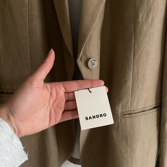 NWT! SANDRO two button Oversized Blazer - Picture 4 of 4